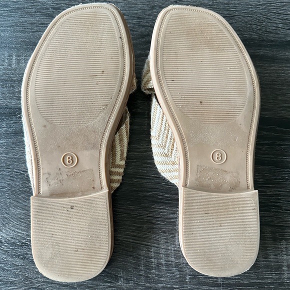 Universal Thread Sandals - Picture 6 of 6